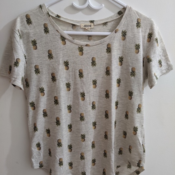 🎁 Ardène pineapple t-shirt - Picture 2 of 4